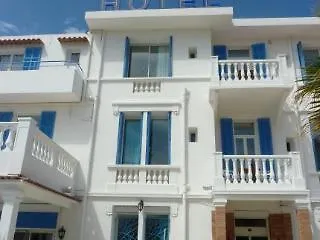 La Готель 3*